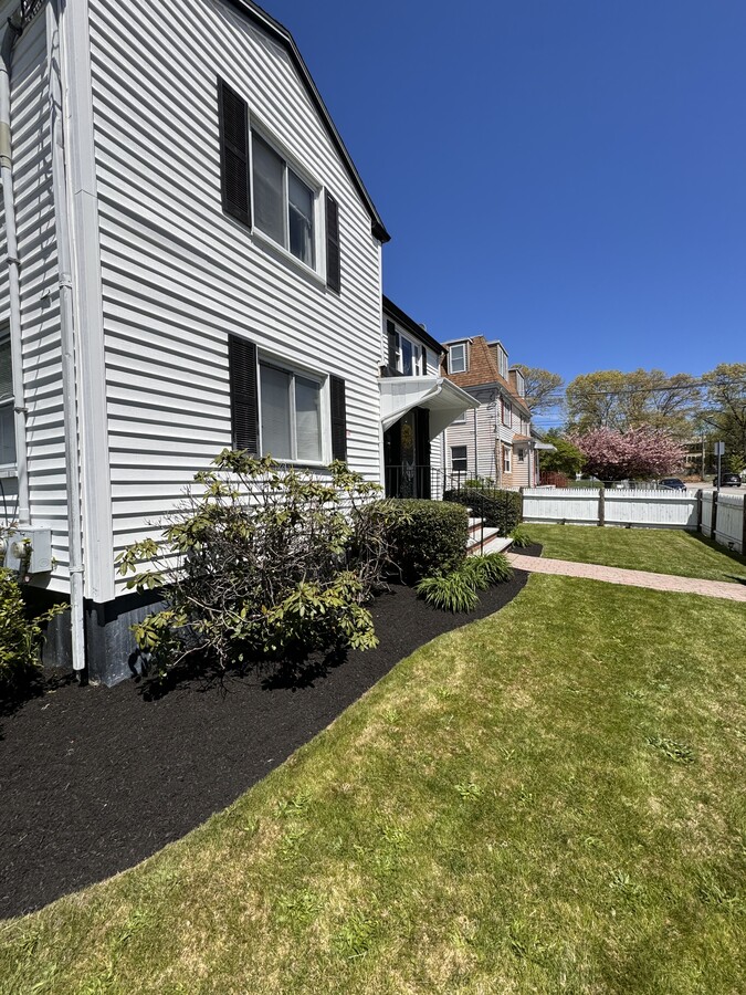 Outdoor pics. More pics coming soon - 50 Ridgeview Ave Unit 50 Ridgeview Ave  Apt 1