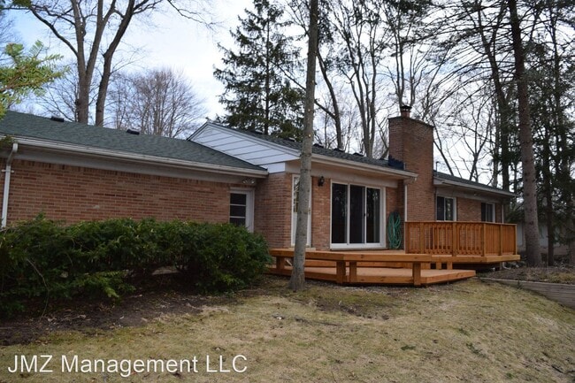 3 br, 2.5 bath House - 28519 Green Willow - 3 br, 2.5 bath House - 28519 Green Willow