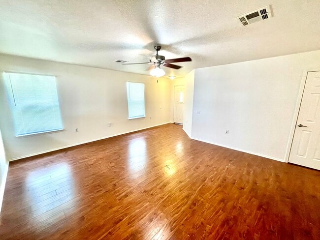 Photo - Home near downtown Austin and Airport!