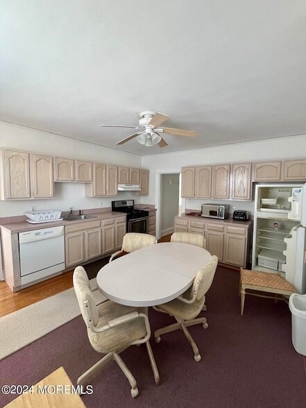 Photo - 333 Euclid Ave