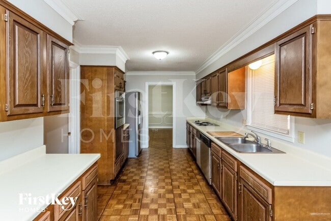 Photo - 6991 Dashwood Dr