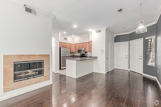 Building Photo - STUNNING UPDATED 1 BED / 1 BATH BILTMORE A... Rental