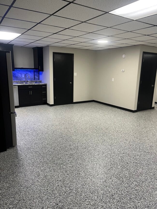 Photo - 809 County Rd 2 S