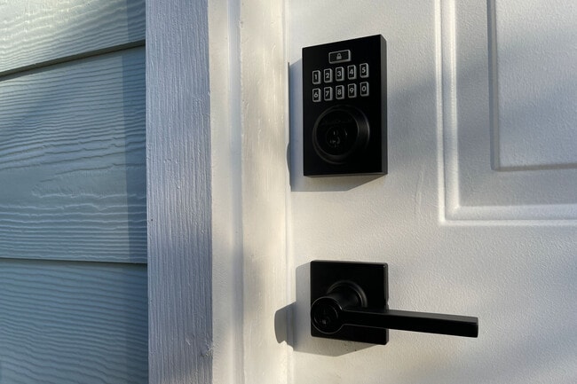 Photo - 2102 W 28th St