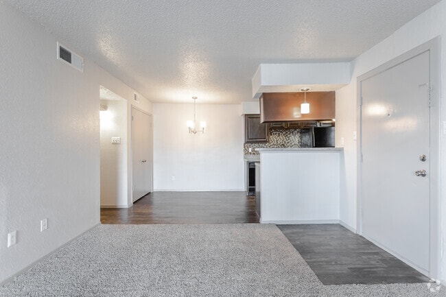 2BR,1BA - 884SF - Dining/Kitchen