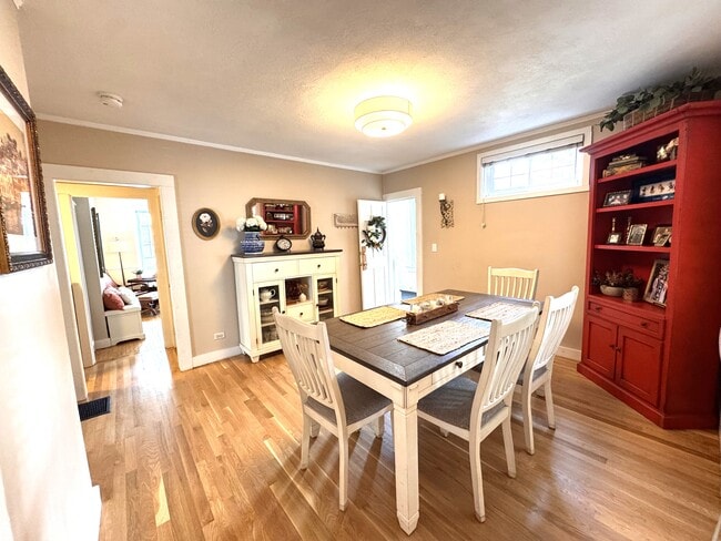 Dining Room - 36 Wallis St Unit 2