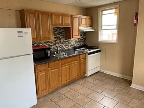 Building Photo - 6165 Delancey St Rental
