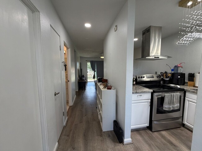 Photo - 2-Bedroom Condo in Central Waipahu Available February 2026