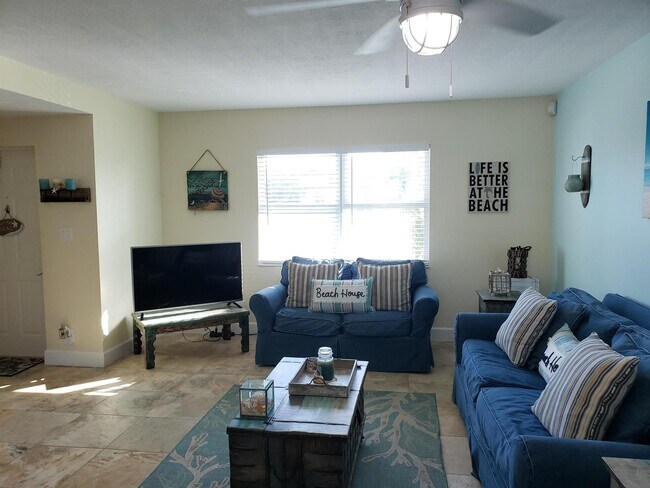 Photo - 339 Virginia St