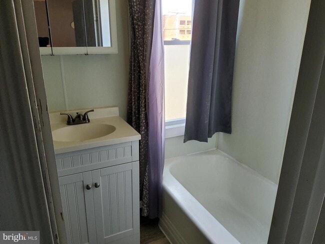 Photo - 176 Madison Ave Unit 3