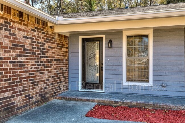 Photo - 238 Cavalier Dr