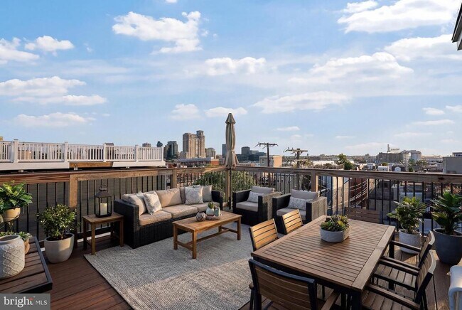 Photo - 402 E Fort Ave