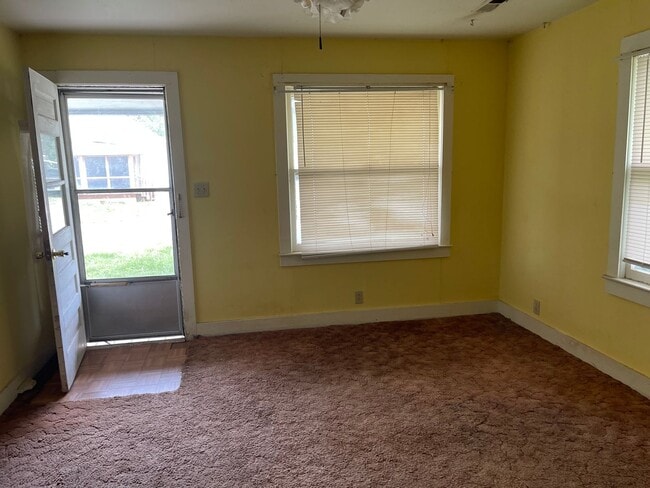 Photo - 795 - 2 bed 1 bath - Single Family Home