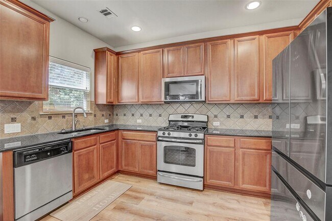 11208 Mckinney Spring Dr