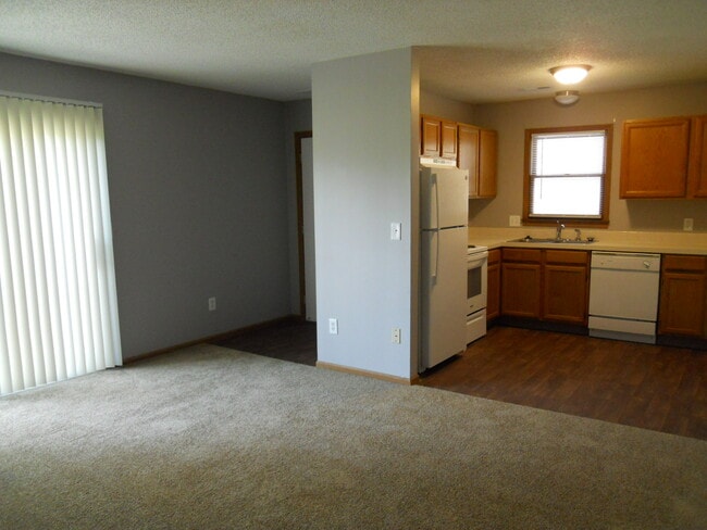 Photo - 3608 Westridge Dr Townhome