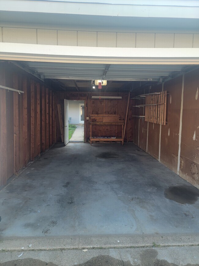4343 Abbott Rd