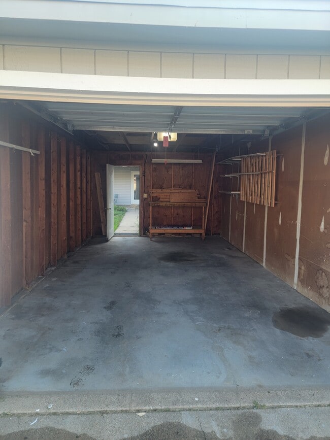 Photo - 4343 Abbott Rd