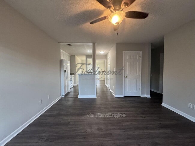 Photo - 530 Fawn Branch Trail