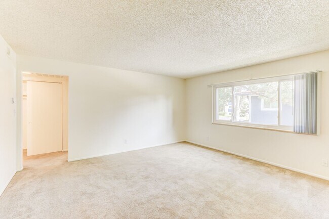 Creekside At Amherst Apartments