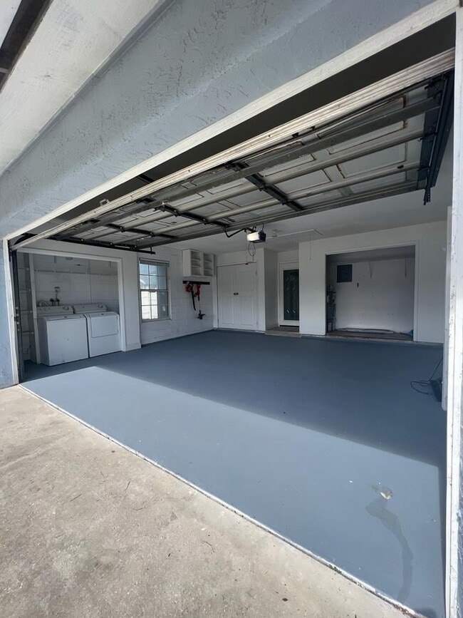 Building Photo - 5085 Warrior Ln