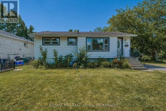 Photo - 1640 Mary St Unit 1