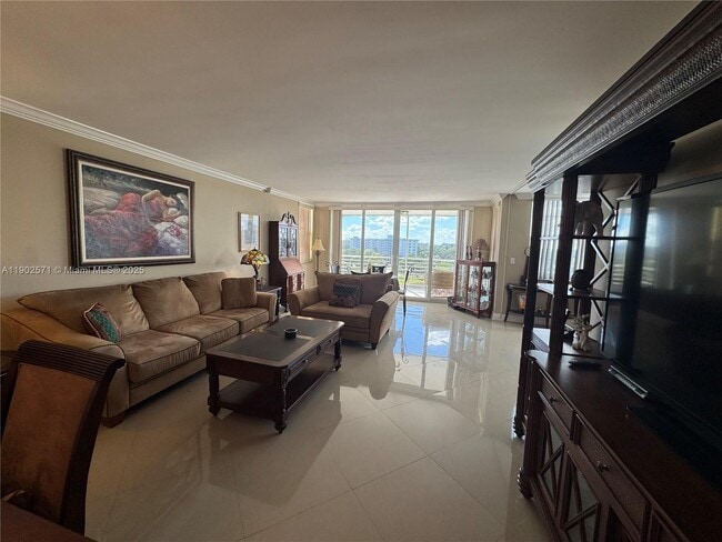 Photo - 3095 N Course Dr Unit 811