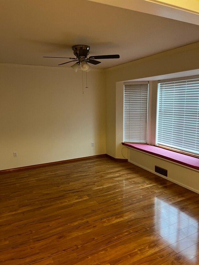 Photo - 6540 3rd Way SE