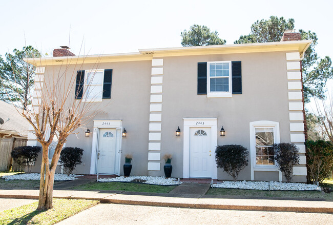 Photo - 2443 River Oaks Blvd Townhome