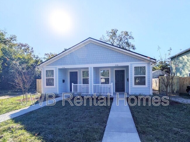 Photo - 530 Odessa St