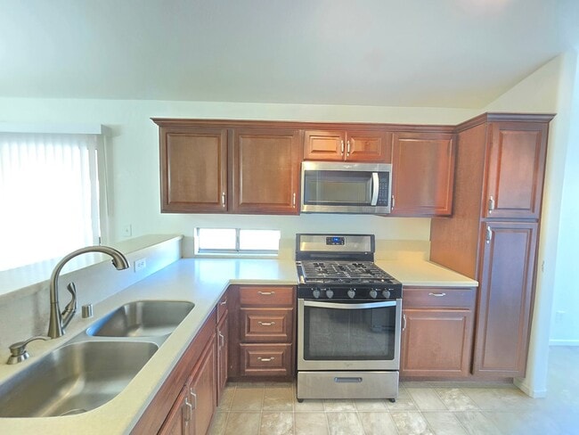 Photo - Beautiful 4-Bedroom / 2-bathroom Single-Family Home for Rent