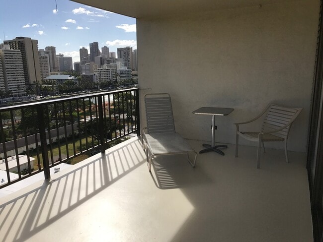 Photo - 2444 Hihiwai St