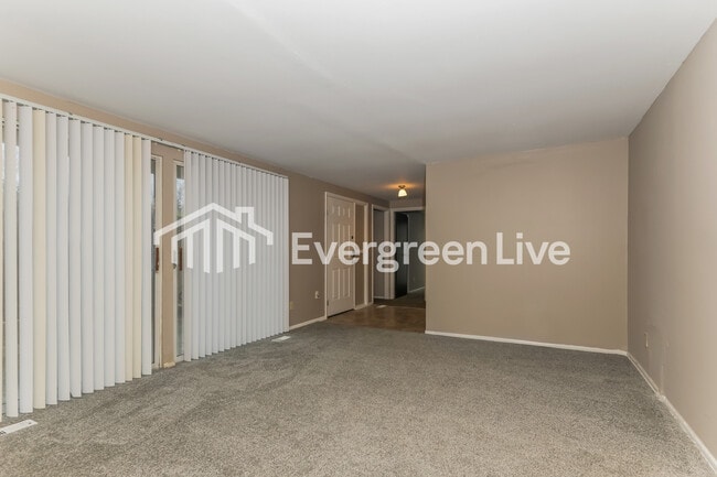 Photo - 5636 Troy Villa Blvd Unit 5636 Troy Villa Blvd