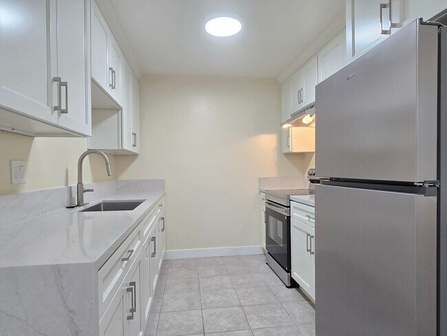 Photo - 1365 Stanwood Dr Unidad 4