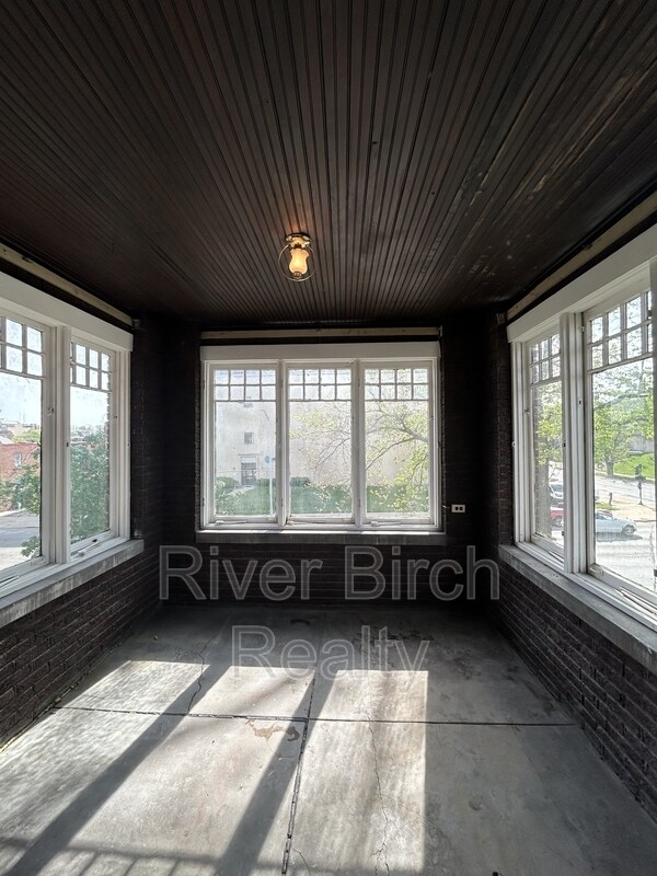 Photo - 619 S 5th St