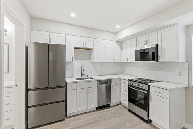 Photo - MAGNOLIA WEST APARTMENTS- RIVERSIDE, CA