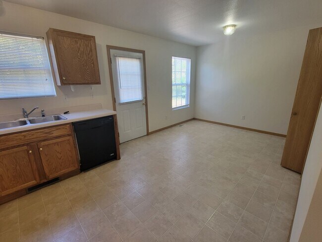 410 Kensington Park Unidad B