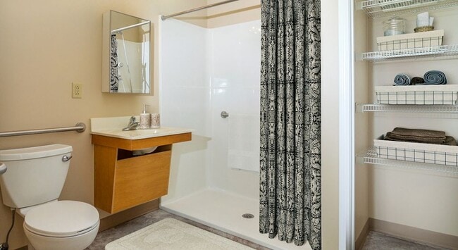 Photo - Amherst Glen Senior Apartments