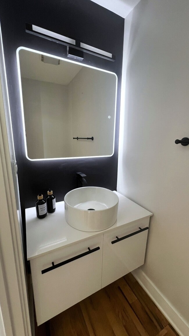 Photo - 6613 S Langley Ave Unit La Casa Negra Chicago