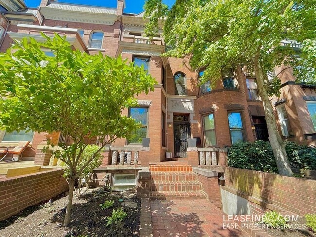 Building Photo - 2326 1st St NW Rental