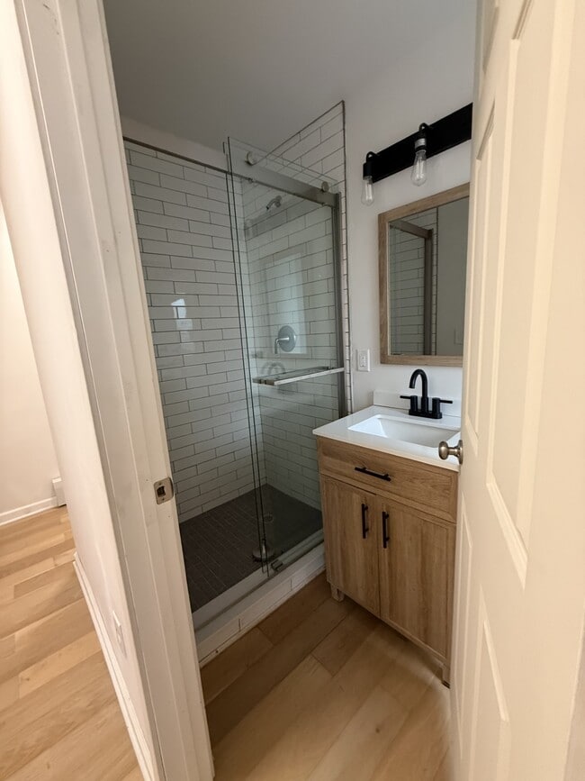 Photo - 166 Ward St Unit 2E