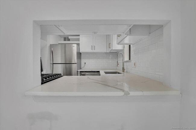 Photo - 3 Trolley Crossing Ln Unit 3