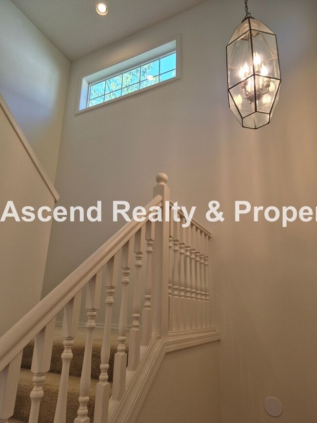 Photo - Available NOW! 1 Small Pet OK, Great Bethany Neighborhood, Fenced Yard, New Interior Paint/Dishwa...