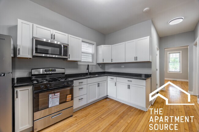 Photo - 3714 W Cortland St Apartments Unit 1