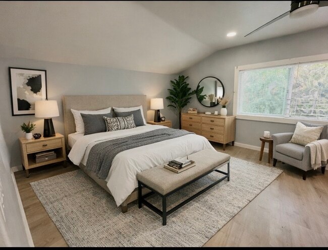 Building Photo - 2707 Cridge St Unit C