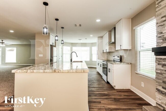 Photo - 8038 W Windrose Dr