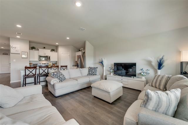 Photo - 16545 Club Springs Ln