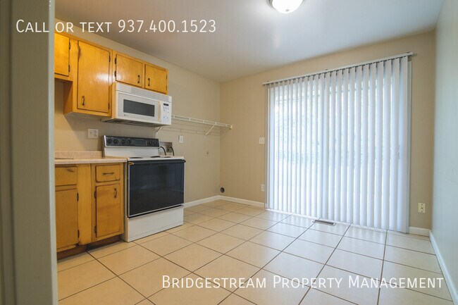 Photo - Ranch style 2 bedroom, 1 bath unit in Hube...