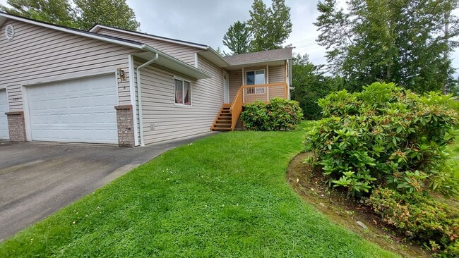 Building Photo - 6810-CDilgard Unit A Rental