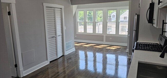 Photo - 5605 N Keystone Ave Apartment Unit 5605 - 2 FL