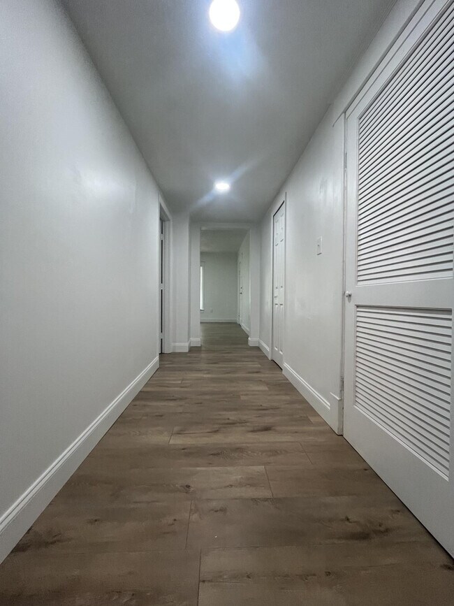 126 Waterloo Ave Unit 3
